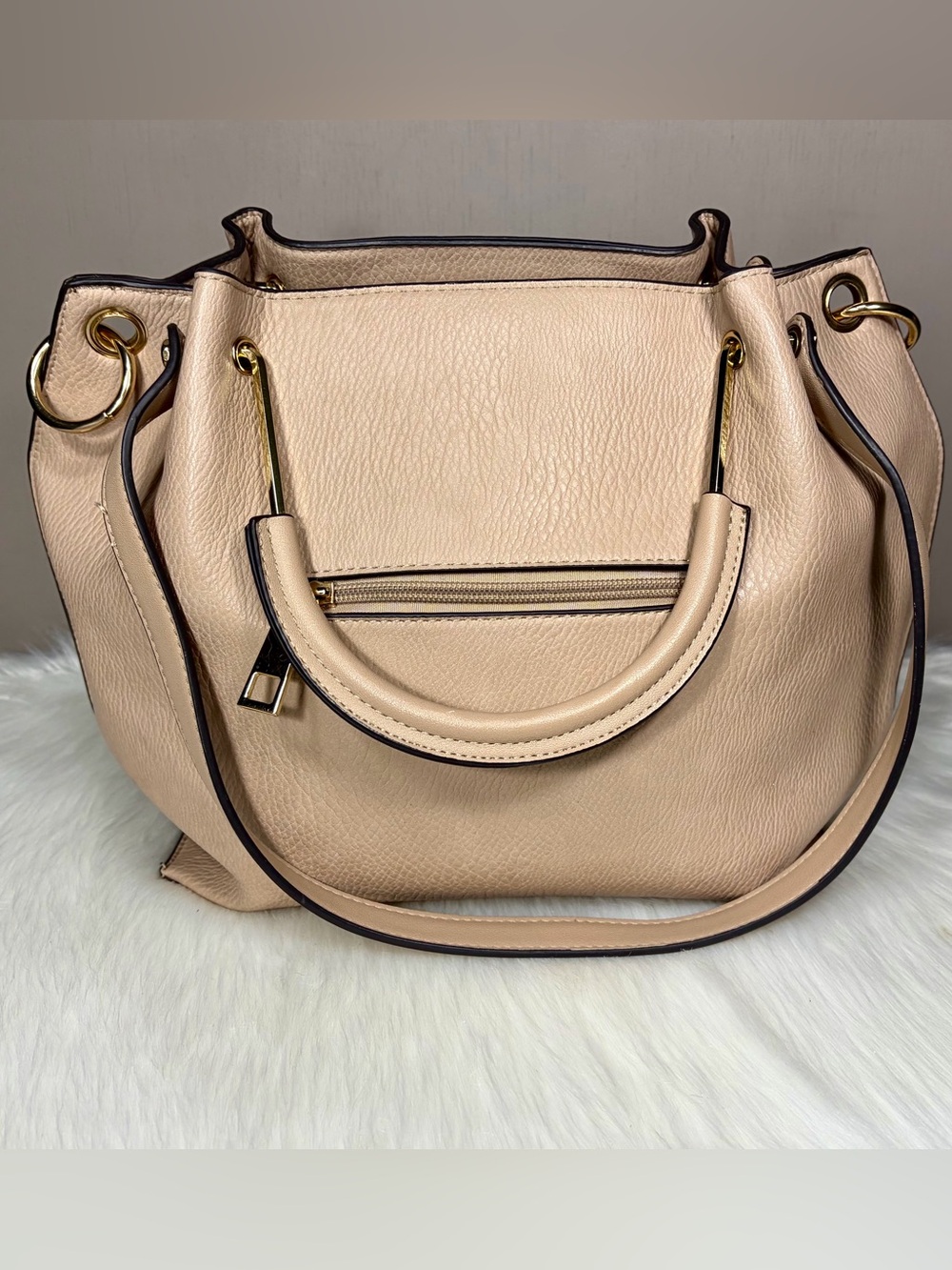 SONDRA ROBERTS Beige Woven Satchel w/Gold Hardware - Picture 13 of 13
